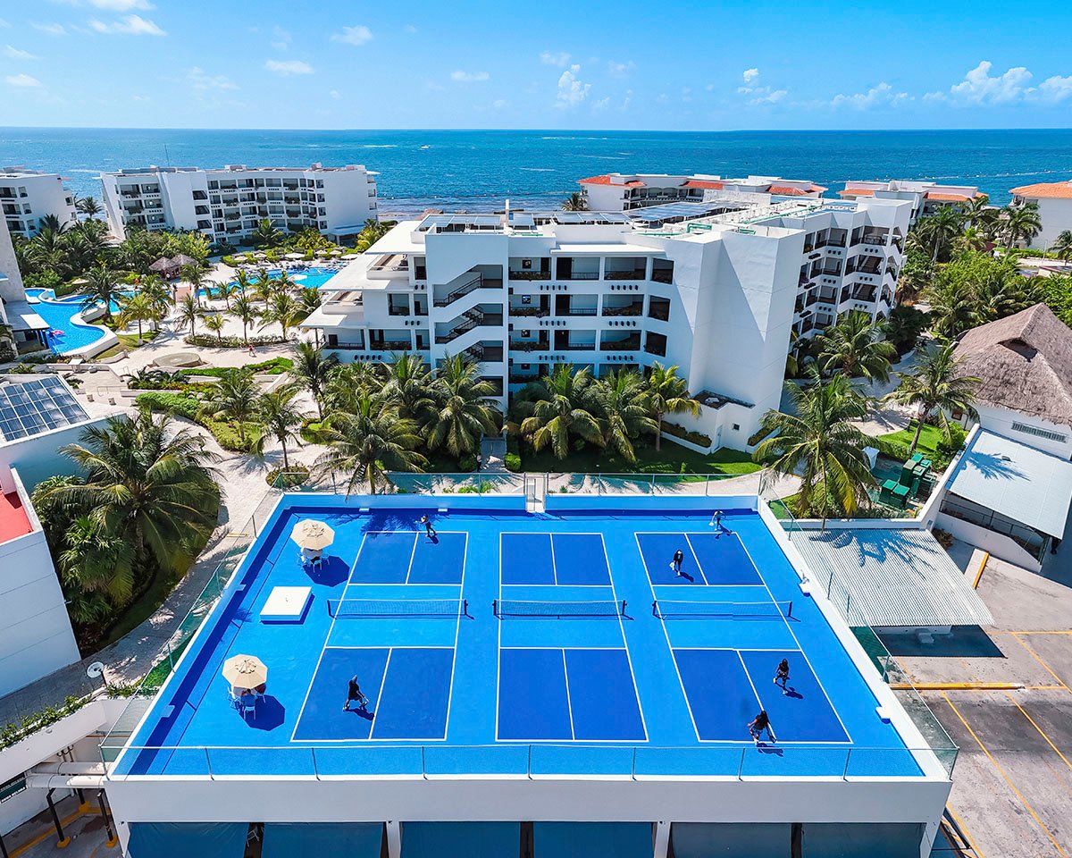 Pickleball courts at El Cid Marina